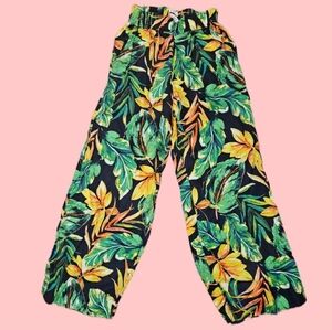 NWOT Hawaiin Relaxed Fit Linen Pant